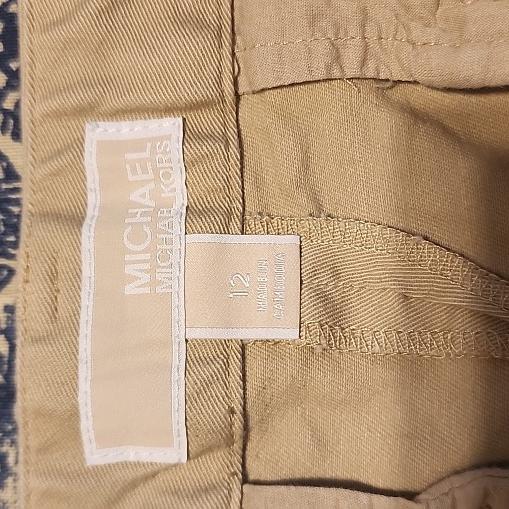 Michael Kors shorts - Picture 5 of 6